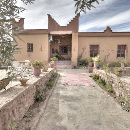 Maison Restaurant Amazigh Annex Ait Ougliff Kültér fotó